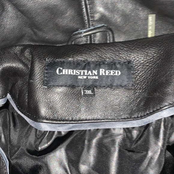 Women’s Plus Leather Coat - Picture 4 of 4